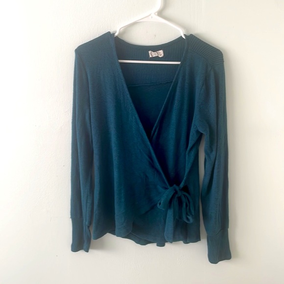 Maurices Sweaters - 🍂Maurices wrap tie sweater.🍂